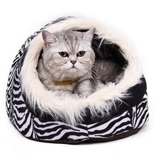 Load image into Gallery viewer, Hot Plush Cat Nest With Line Pattern